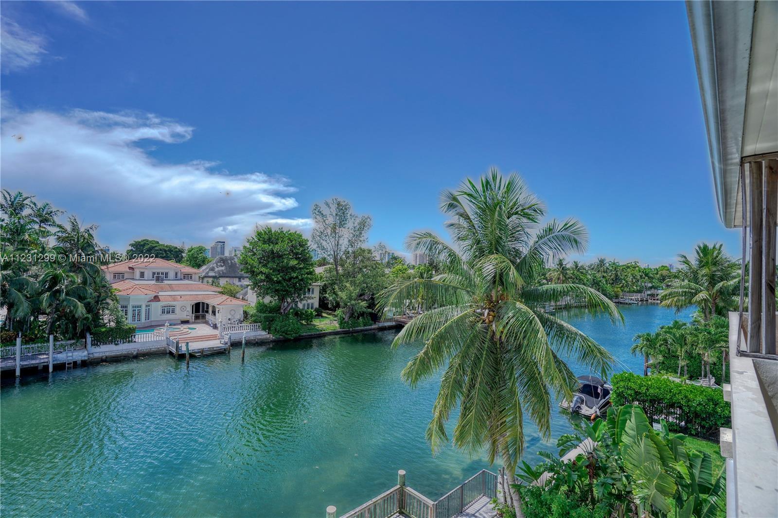 RENOVATED 1 BED/ 1 BATH CONDO ON THE TOP FLOOR WITH BEAUTIFUL WATERFRONT/CANAL VIEW, GATED COMMUNITY, ASSIGNED PARKING INCLUDED, EXCELLENT LOCATION , EASY ACCESS TO HIGHWAYS, CLOSE TO SINAI HOSPITAL, WALK TO THE BEACH AND SHOPPING, PLACES OF WORSHIP AND RESTAURANT.