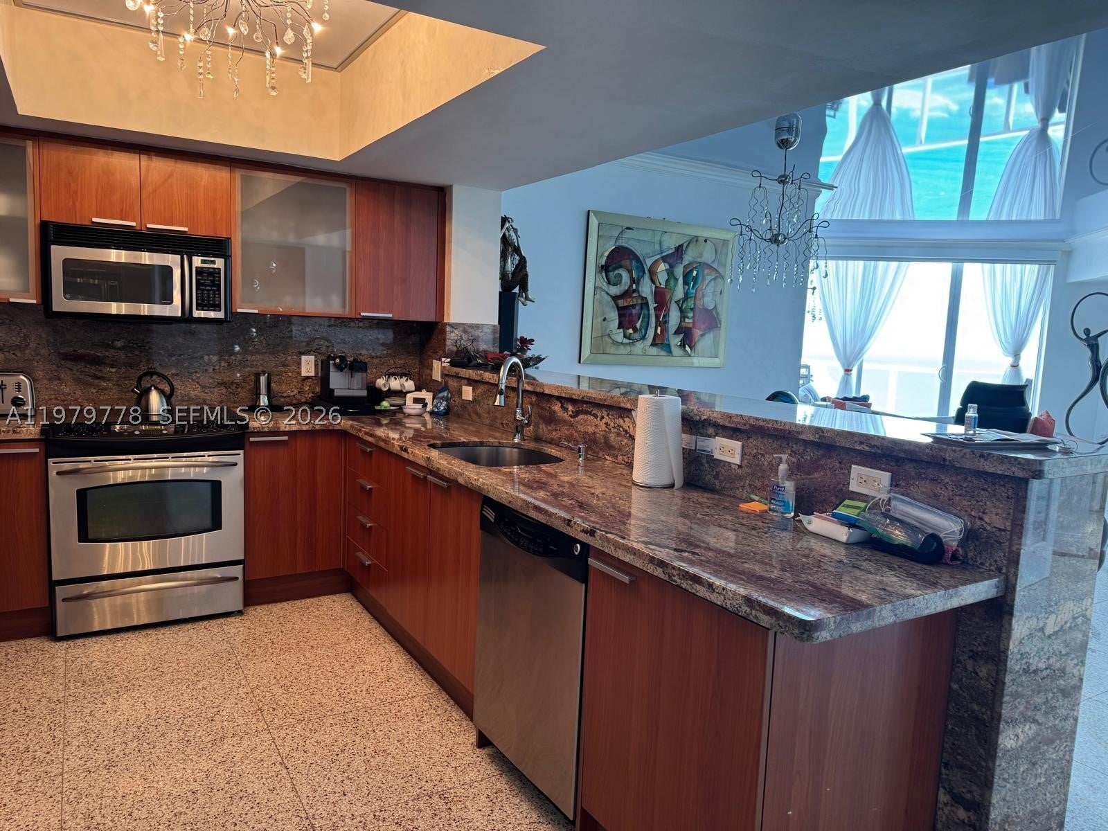 16699 Collins Ave 2710