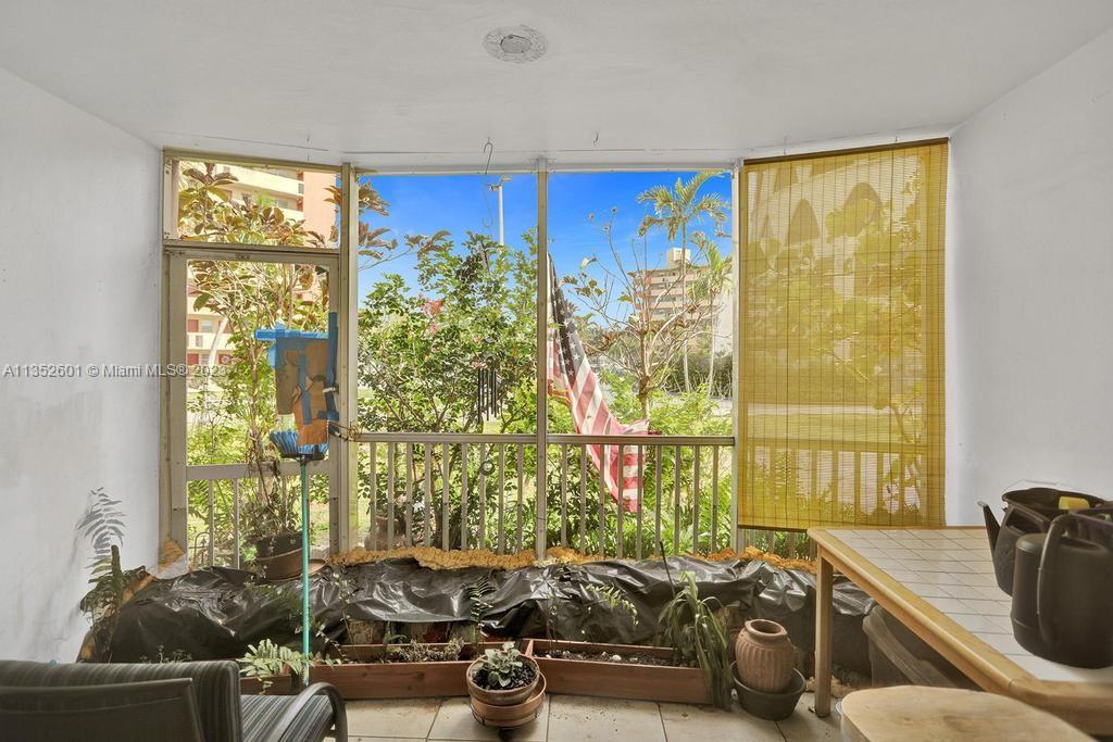 JADE WINDS GROUP BAMBOO G - Residential