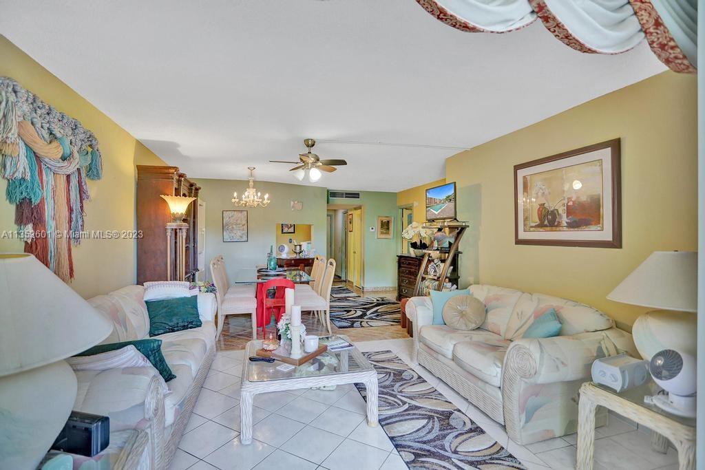 JADE WINDS GROUP BAMBOO G - Residential