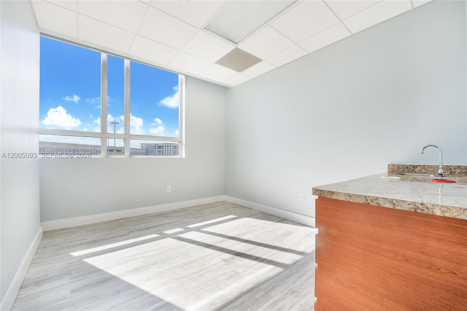 135 San Lorenzo Ave 720