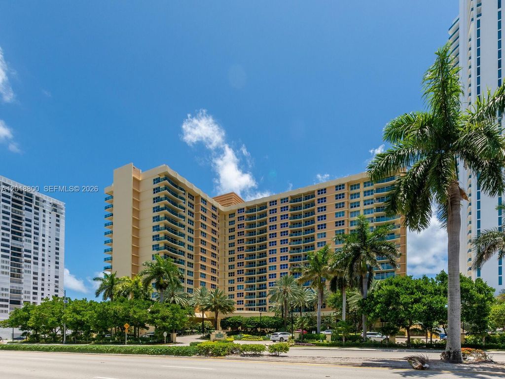 Photo of 2501 S Ocean Dr #1533, Hollywood, FL 33019 (MLS # A12018800)