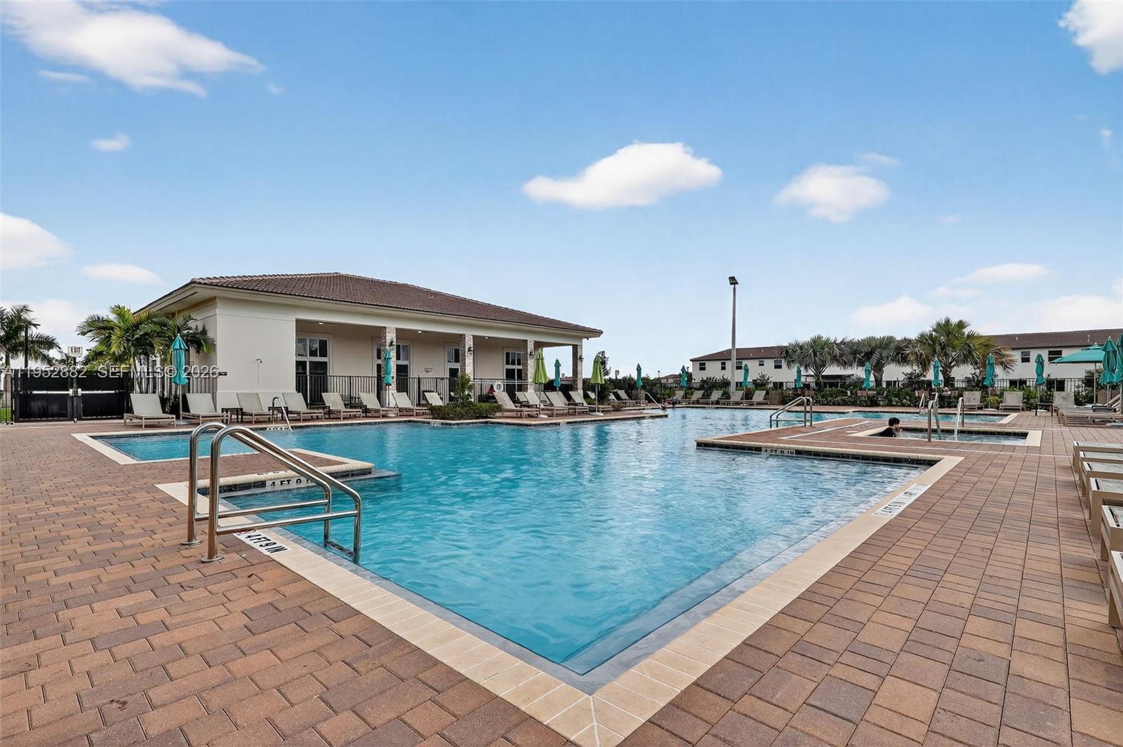 GOLF PARK SEC 1 - Residential