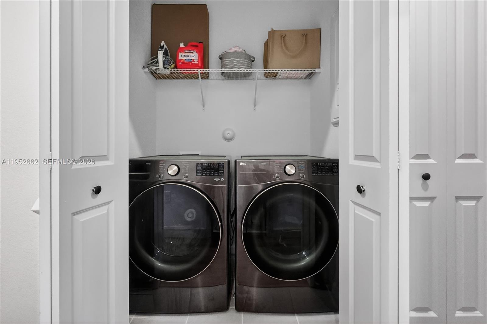 GOLF PARK SEC 1 - Residential