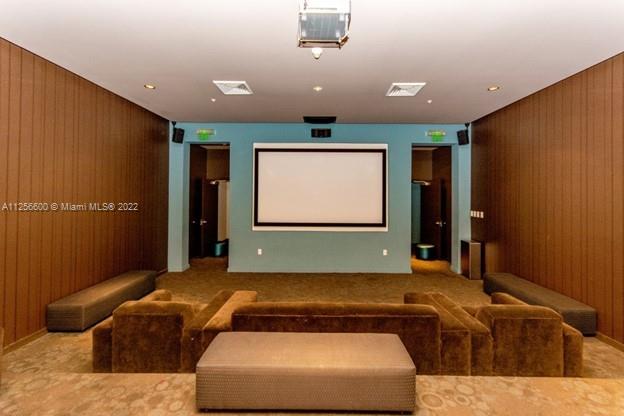 QUANTUM ON THE BAY CONDO - Residential