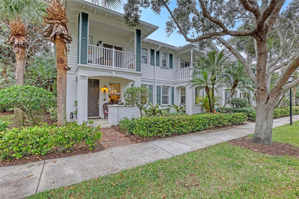 Photo of 2900 W Community Drive, Jupiter, FL 33458 (MLS # A11490455)