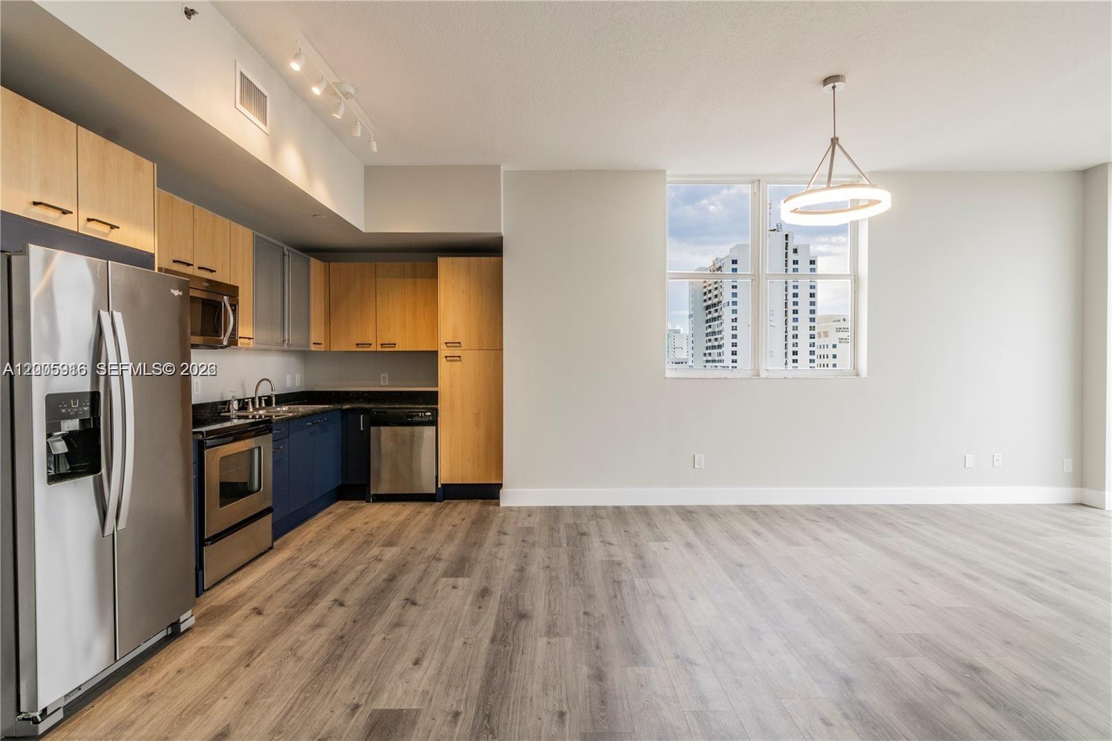 HIGHLAND PARK LOFTS CONDO - Residential Lease