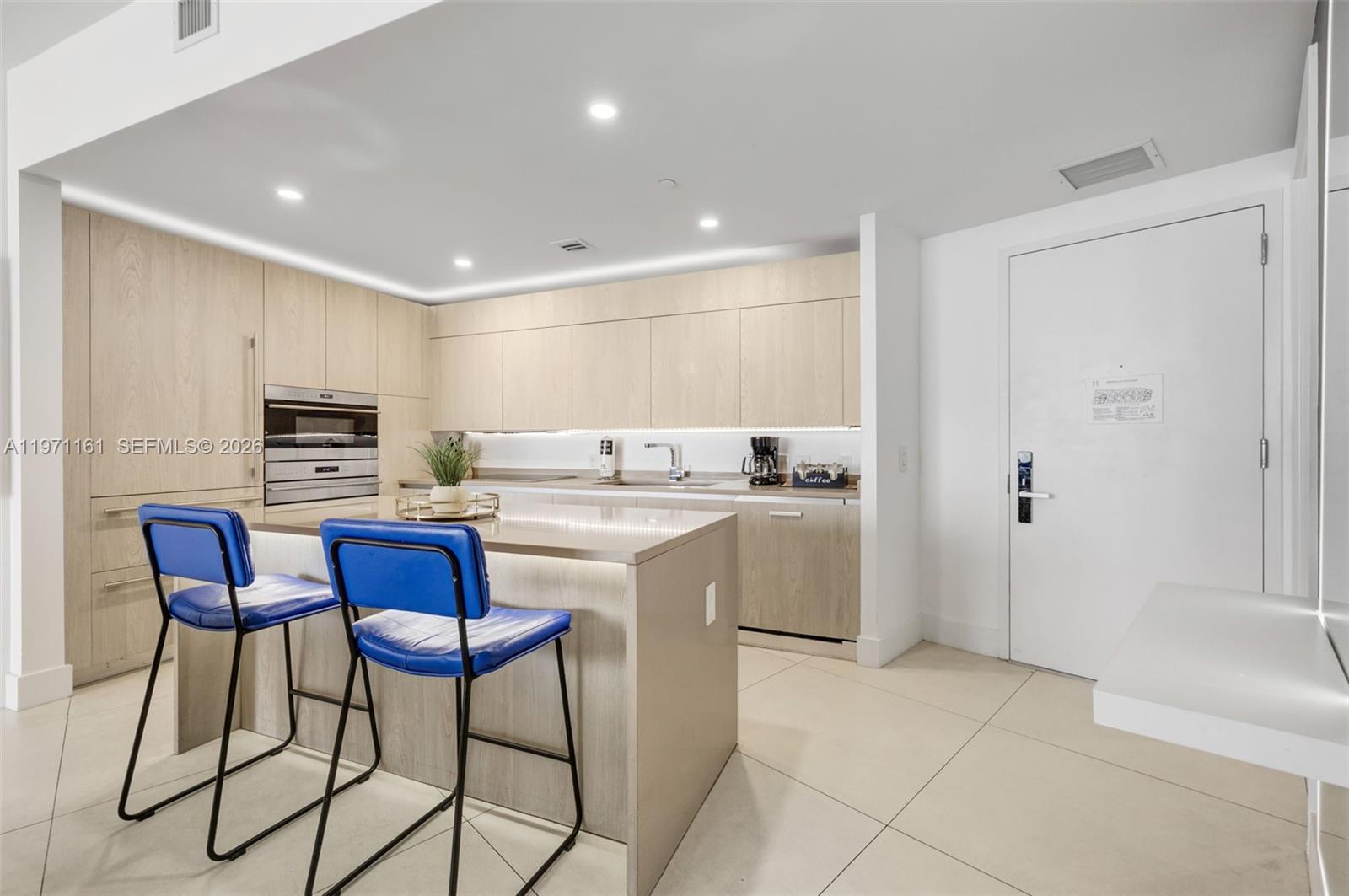 4111 S Ocean Dr 3706