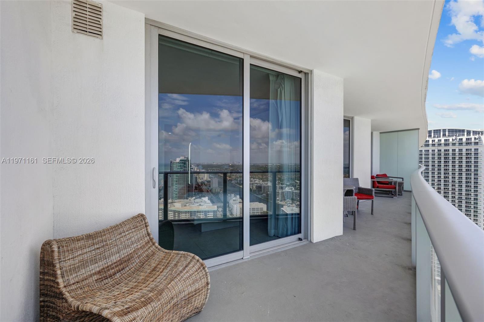 4111 SOUTH OCEAN DRIVE CO - Residential