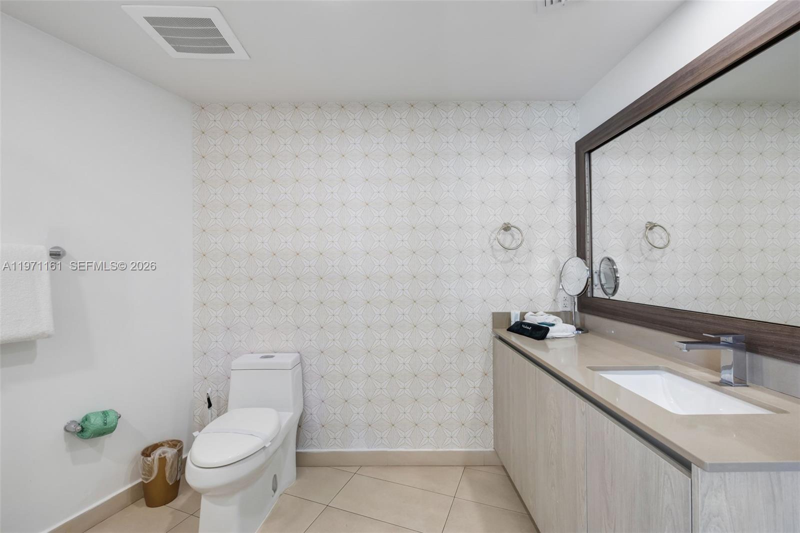 4111 SOUTH OCEAN DRIVE CO - Residential