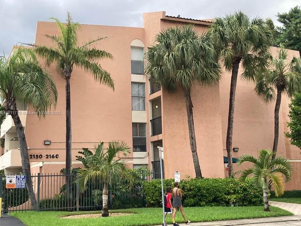 2160 SW 16th Ave 421