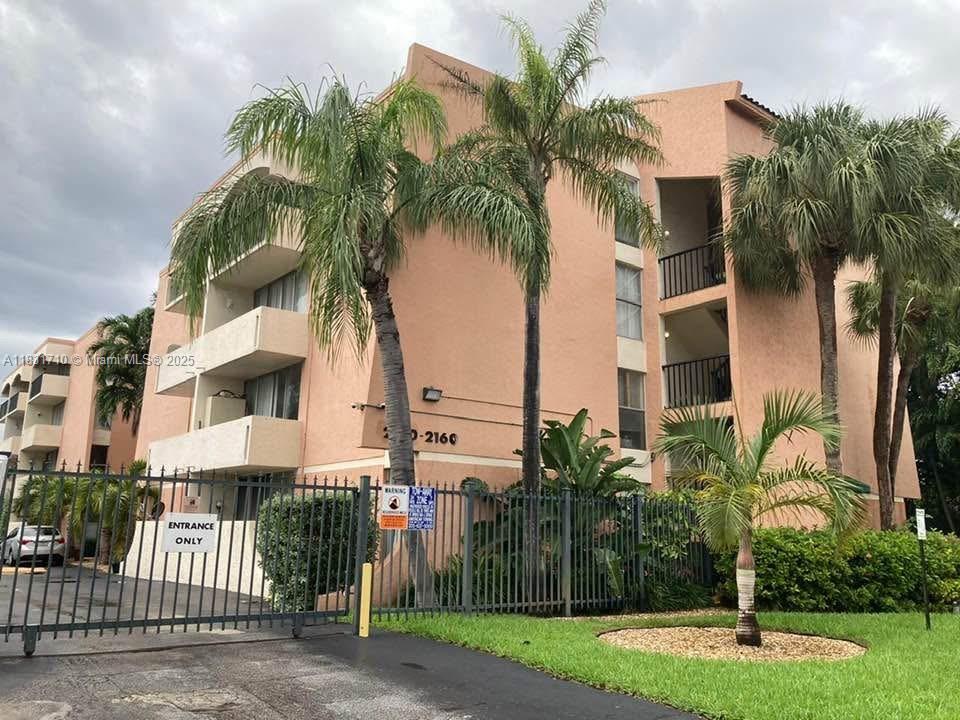 2160 SW 16th Ave 421
