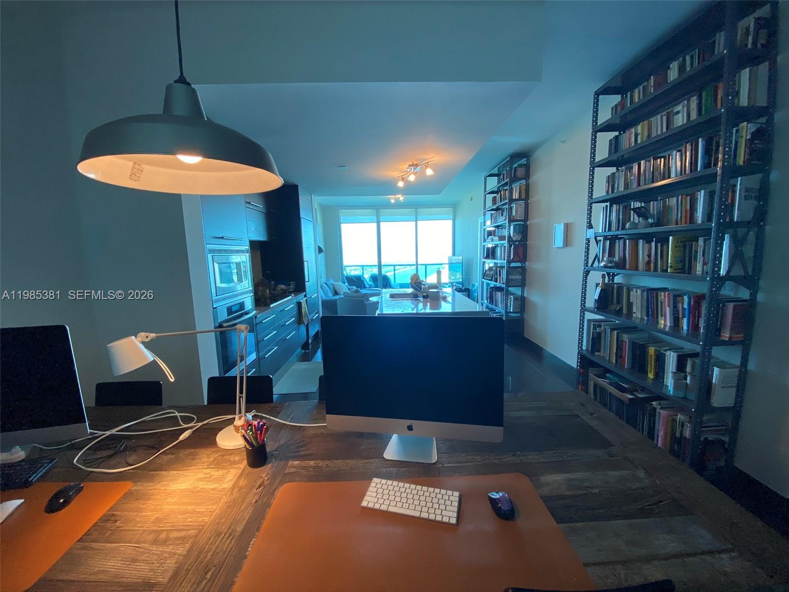 900 BISCAYNE BAY CONDO - Residential Lease