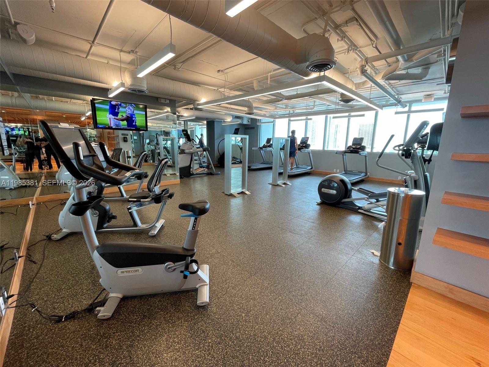 900 BISCAYNE BAY CONDO - Residential Lease