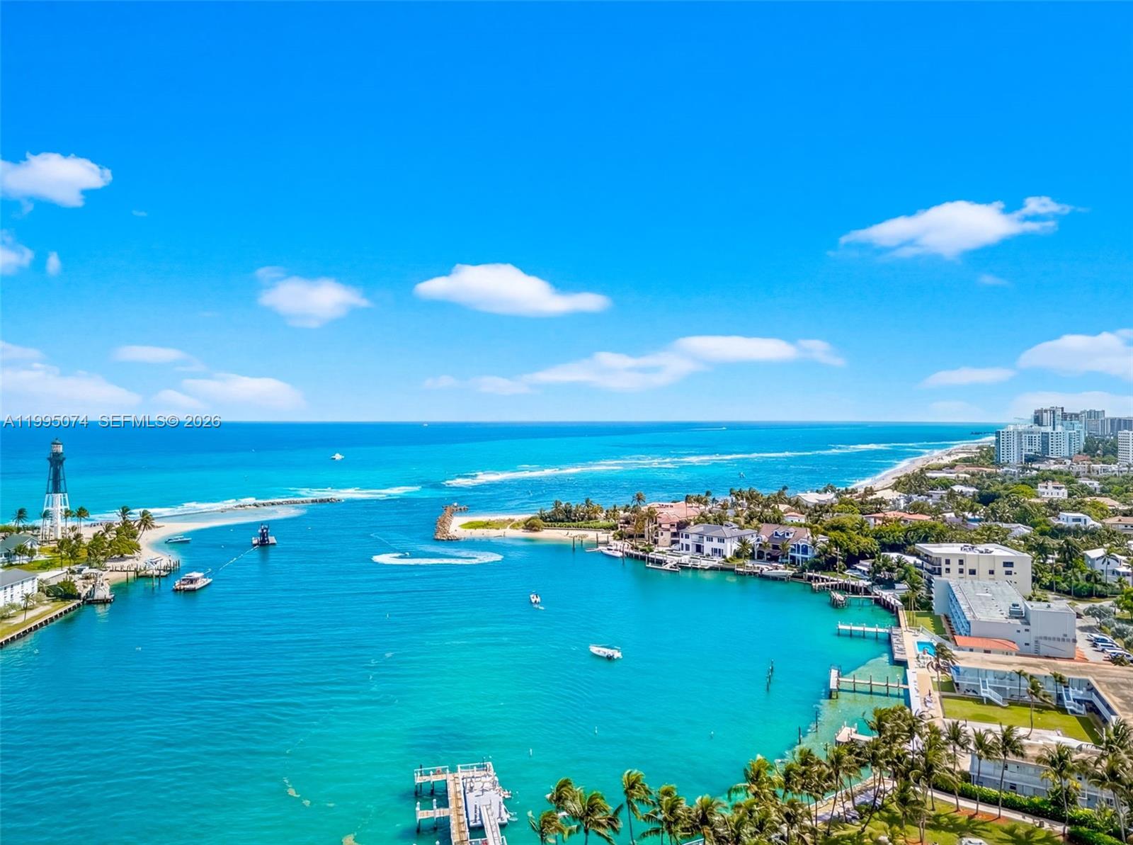 HILLSBORO SHORES EXECUTIV - Residential Lease