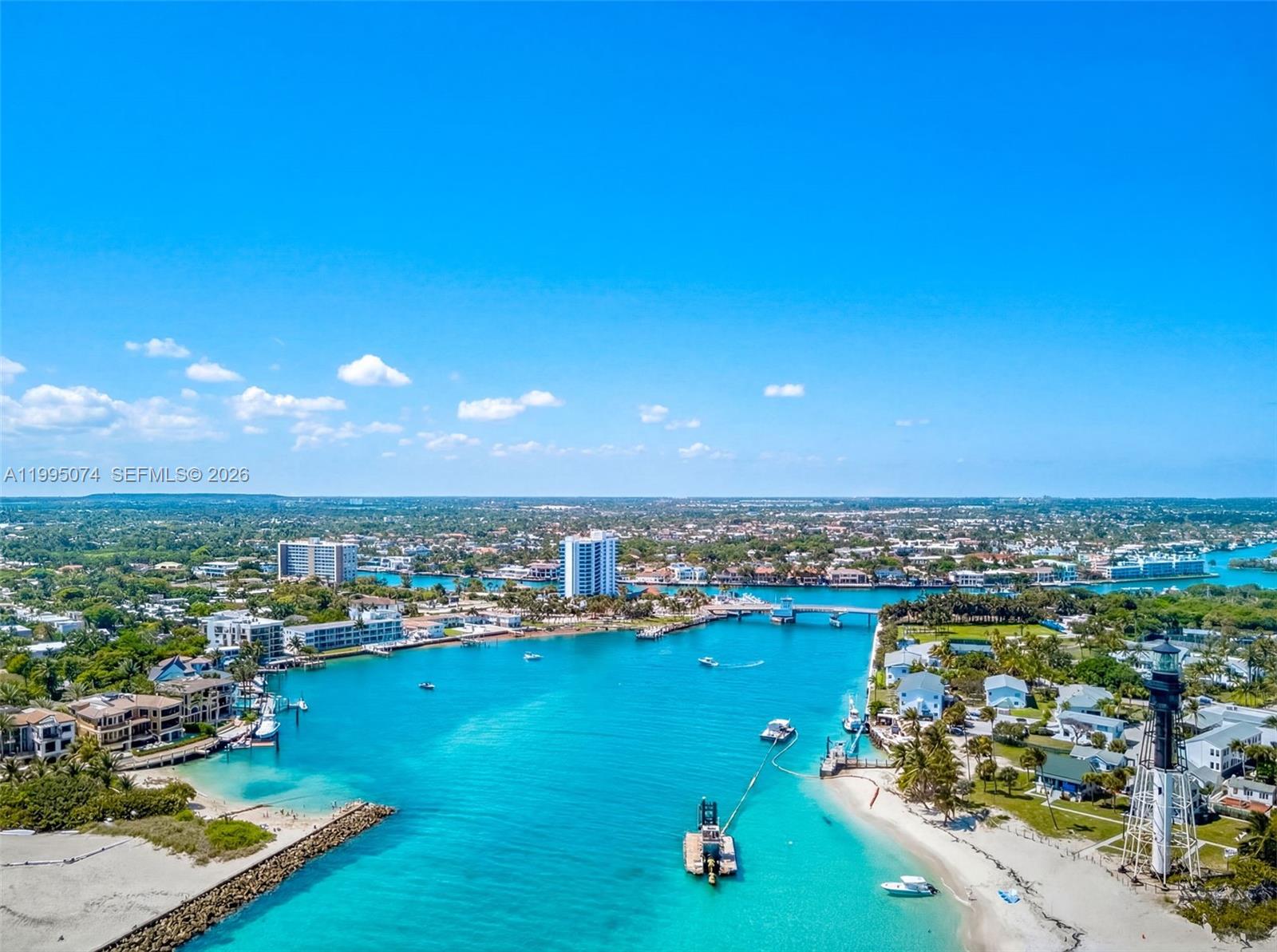 HILLSBORO SHORES EXECUTIV - Residential Lease