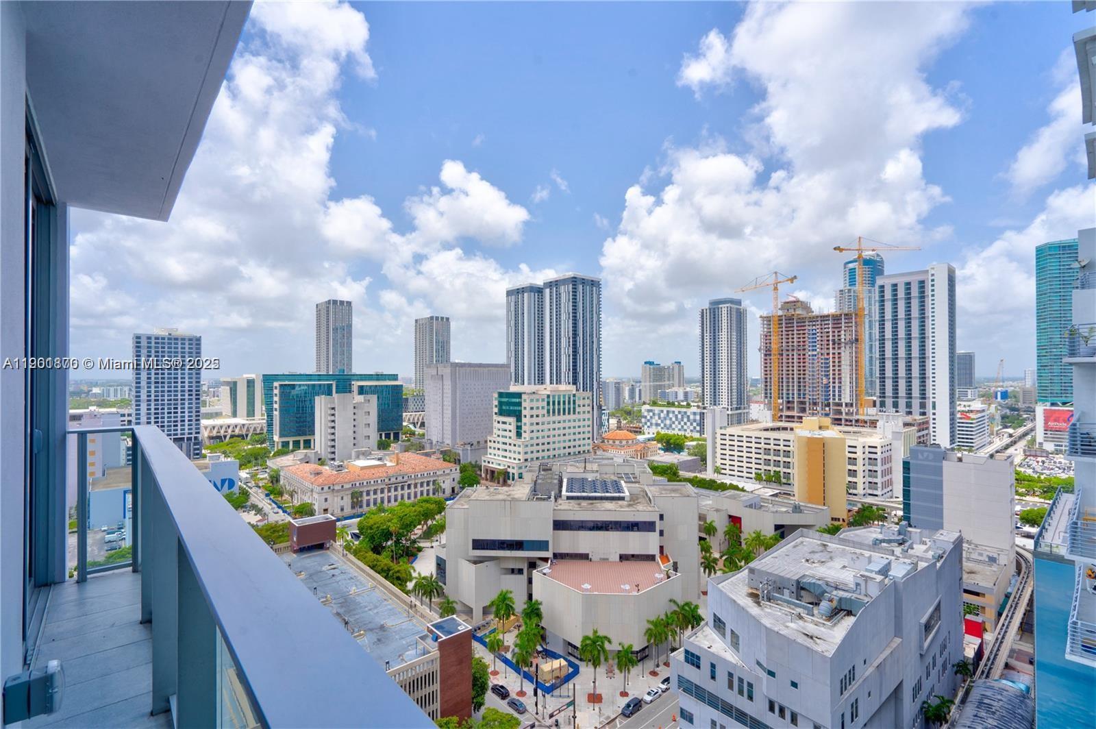 YOTEL PAD MIAMI - Residential