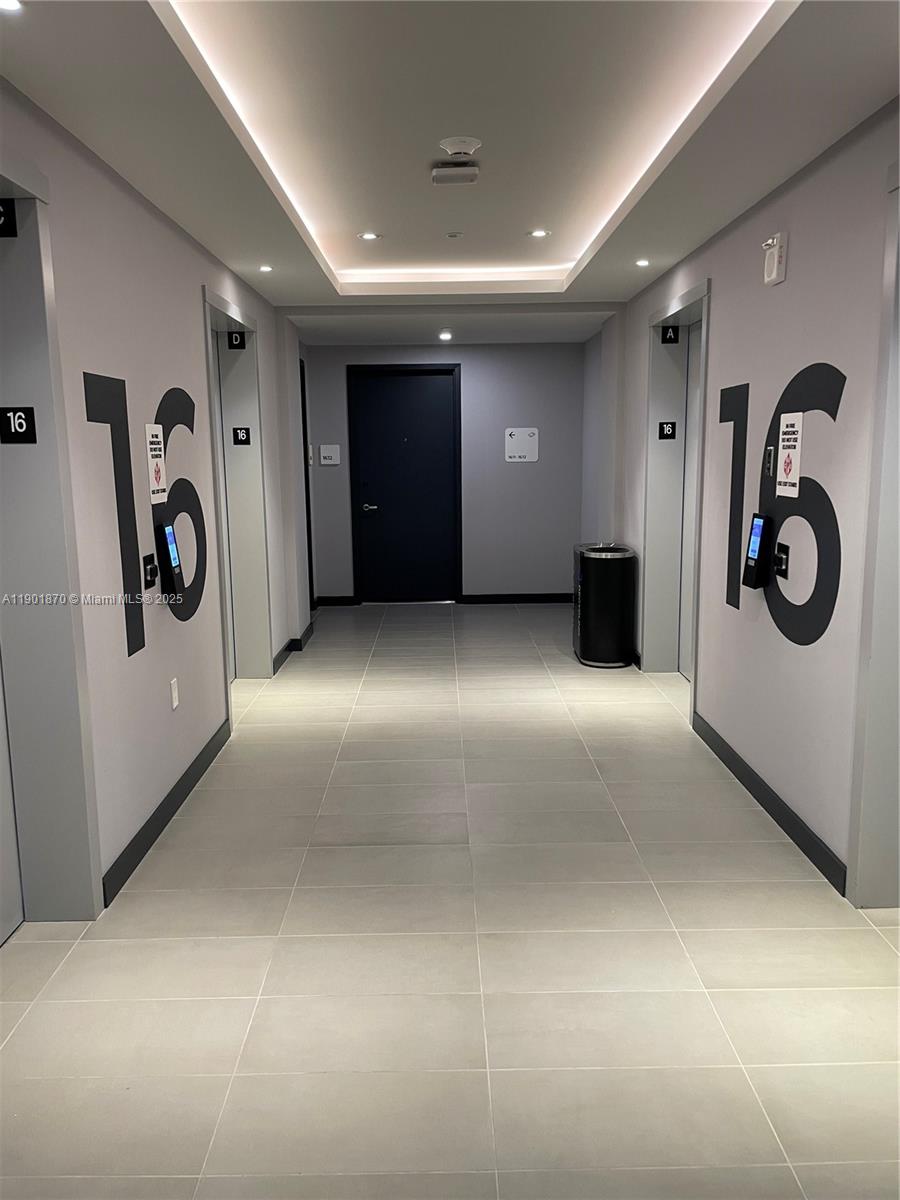 YOTEL PAD MIAMI - Residential