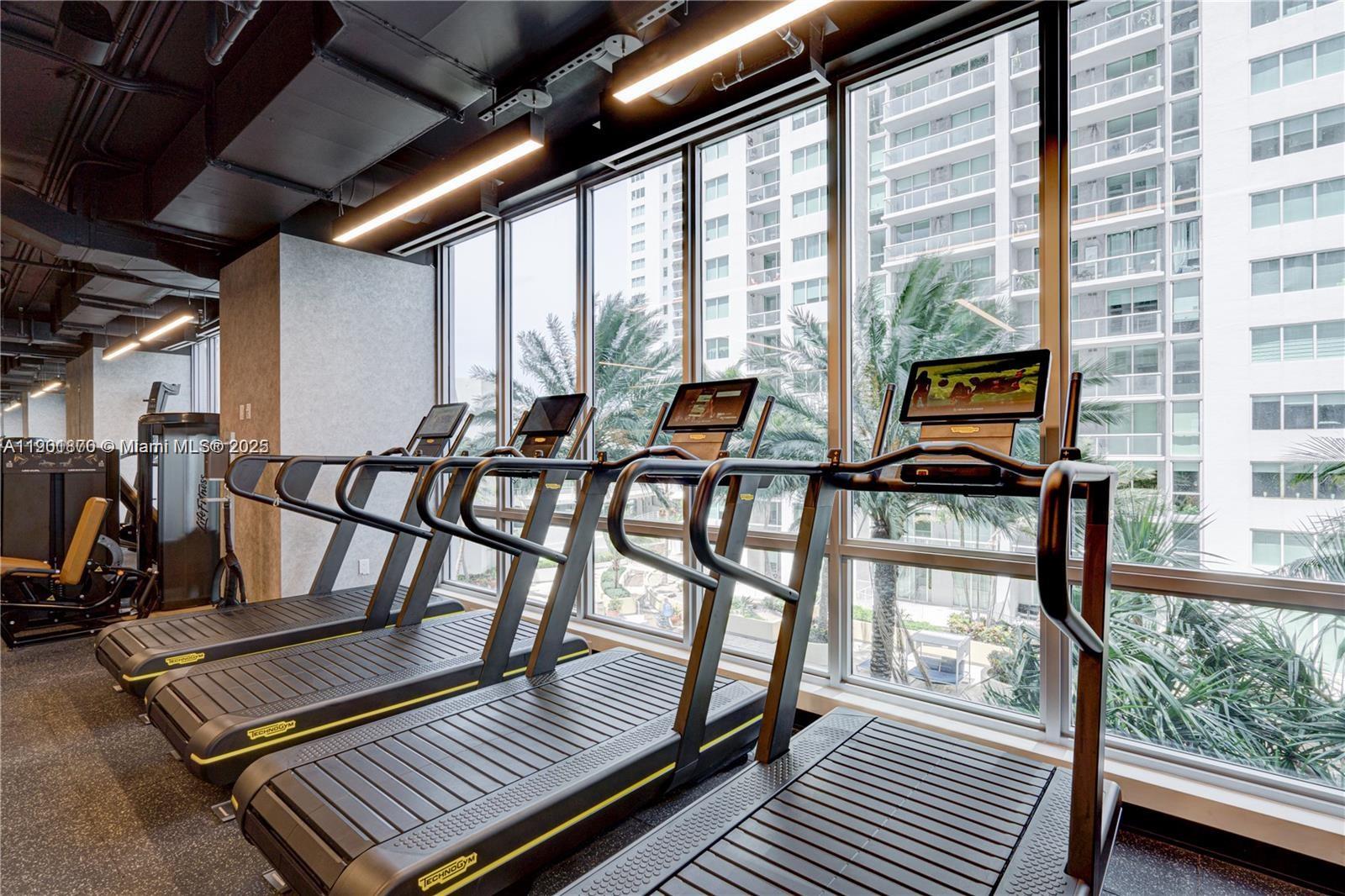 YOTEL PAD MIAMI - Residential