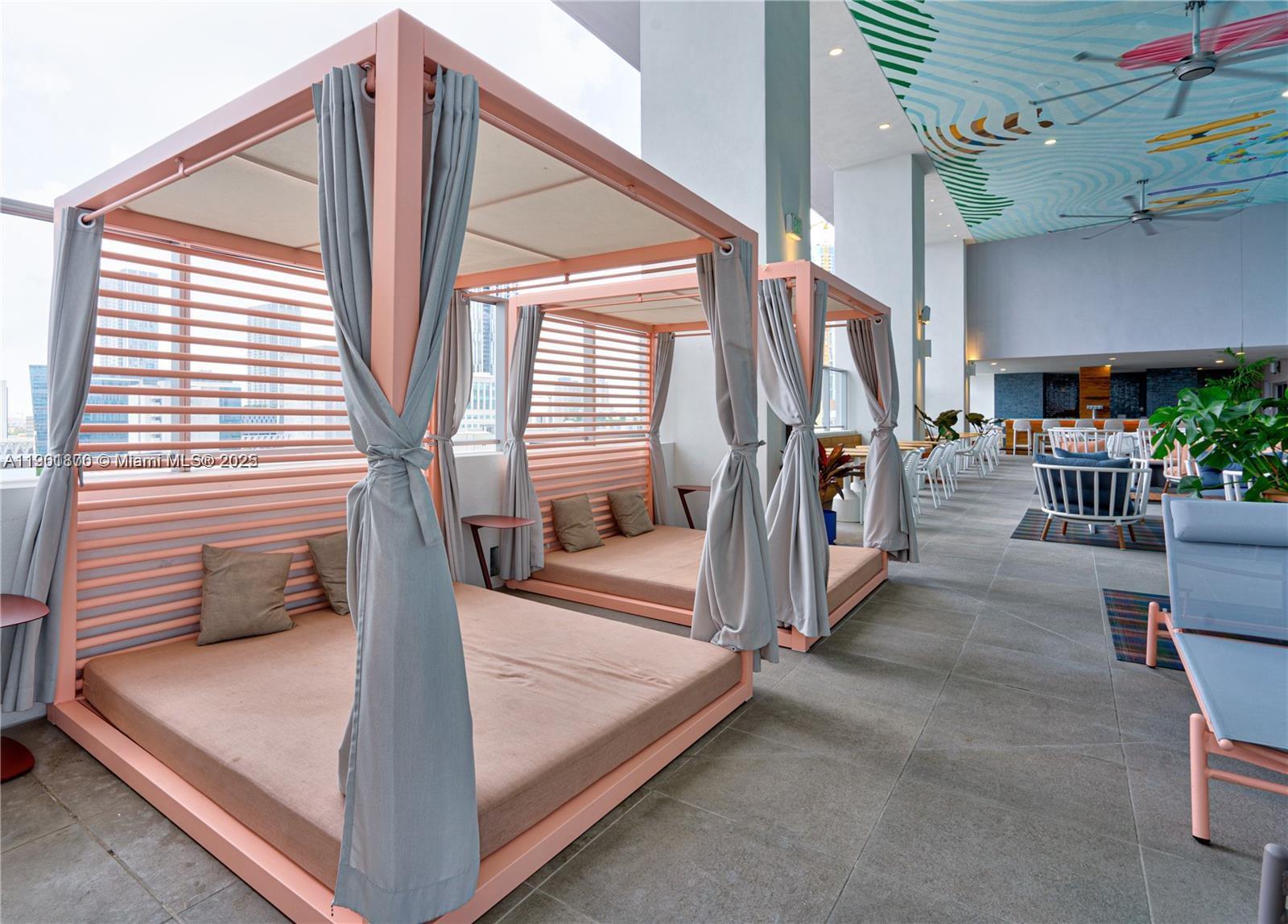 YOTEL PAD MIAMI - Residential