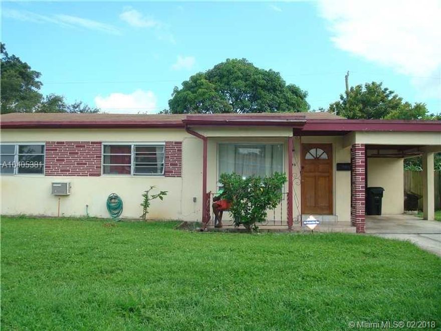 3/2 with a carport. Fenced in yard. Mango tree. Tile flooring. Nice Kitchen. Florida Room. Nice kitchen. Central and wall unit AC. Freshly painted. Florida room. Large Yard. Newer bathrooms