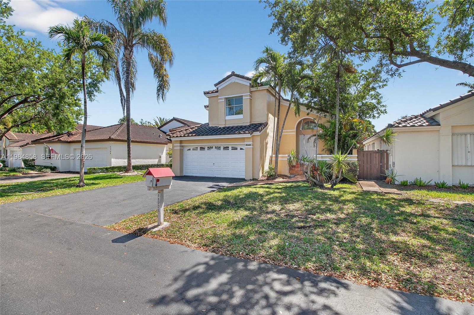 POINCIANA AT OAKS LANDING - Residential