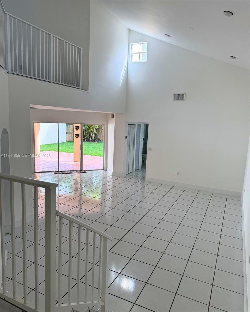 POINCIANA AT OAKS LANDING - Residential