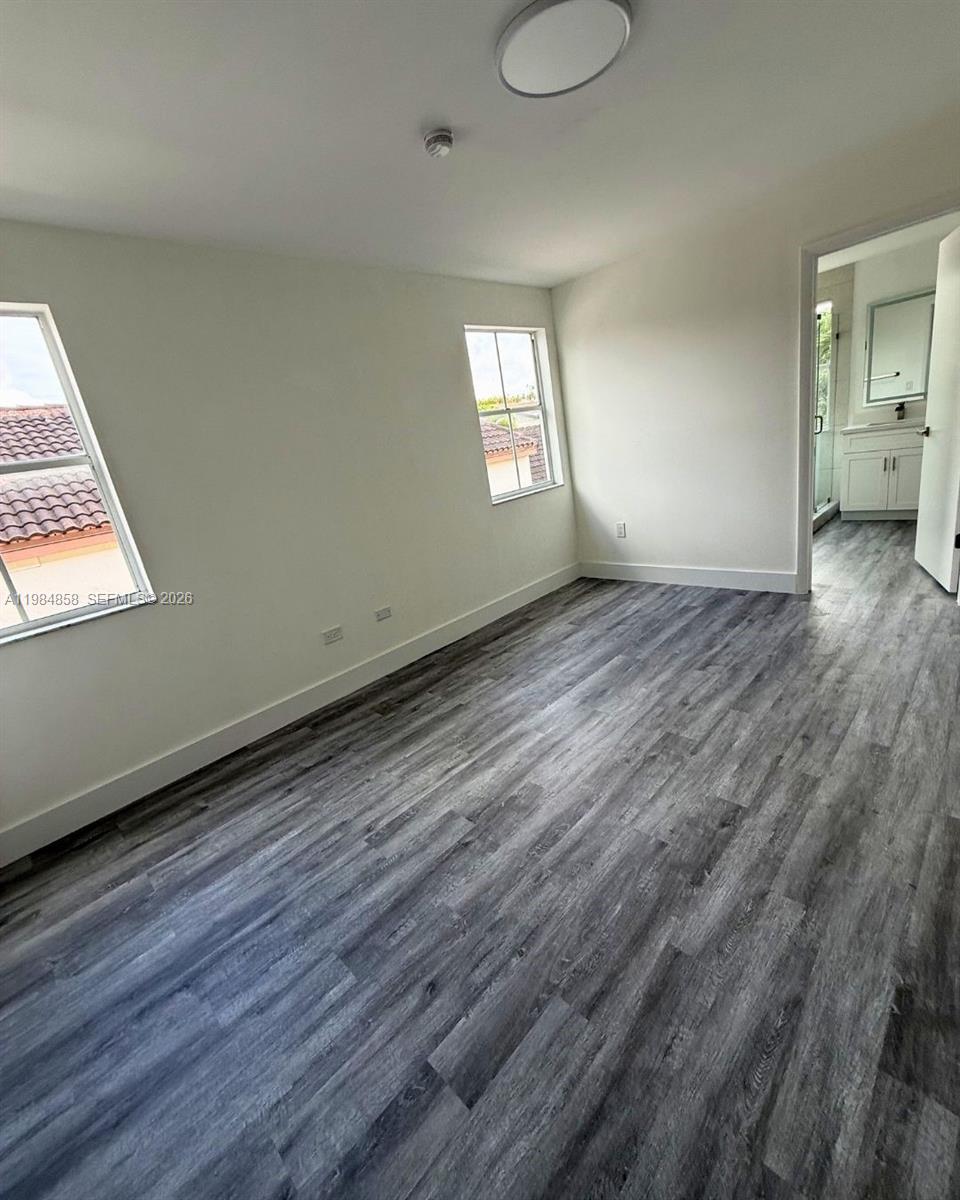 POINCIANA AT OAKS LANDING - Residential