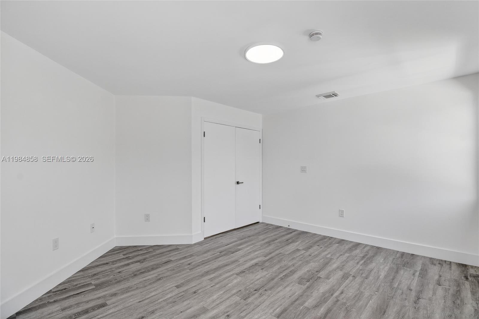 POINCIANA AT OAKS LANDING - Residential