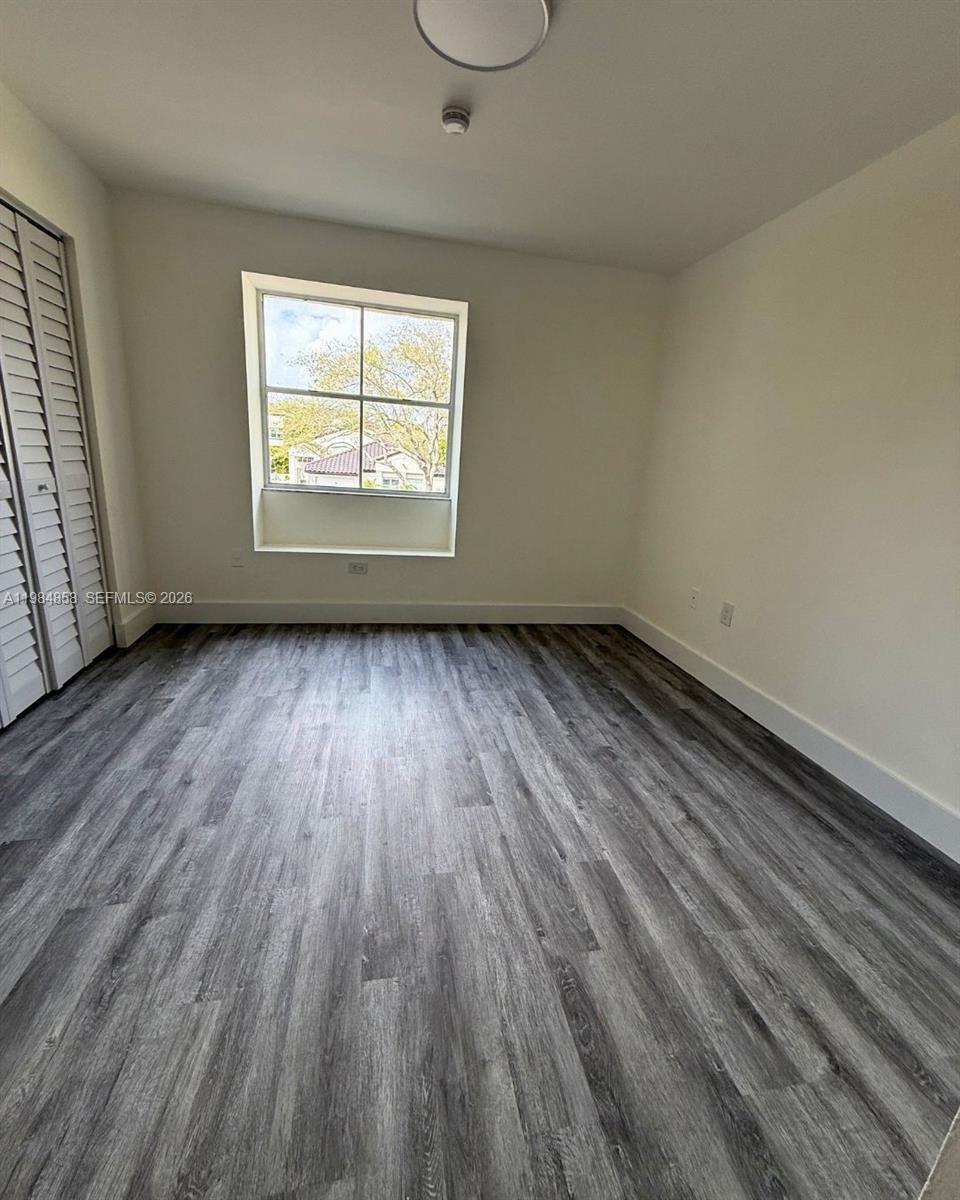 POINCIANA AT OAKS LANDING - Residential