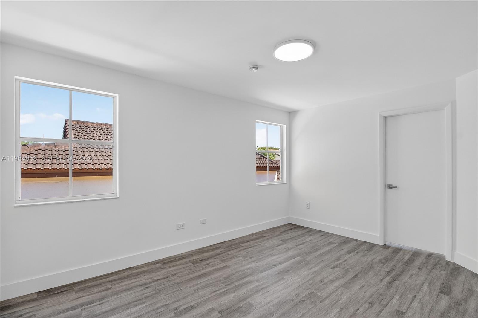 POINCIANA AT OAKS LANDING - Residential