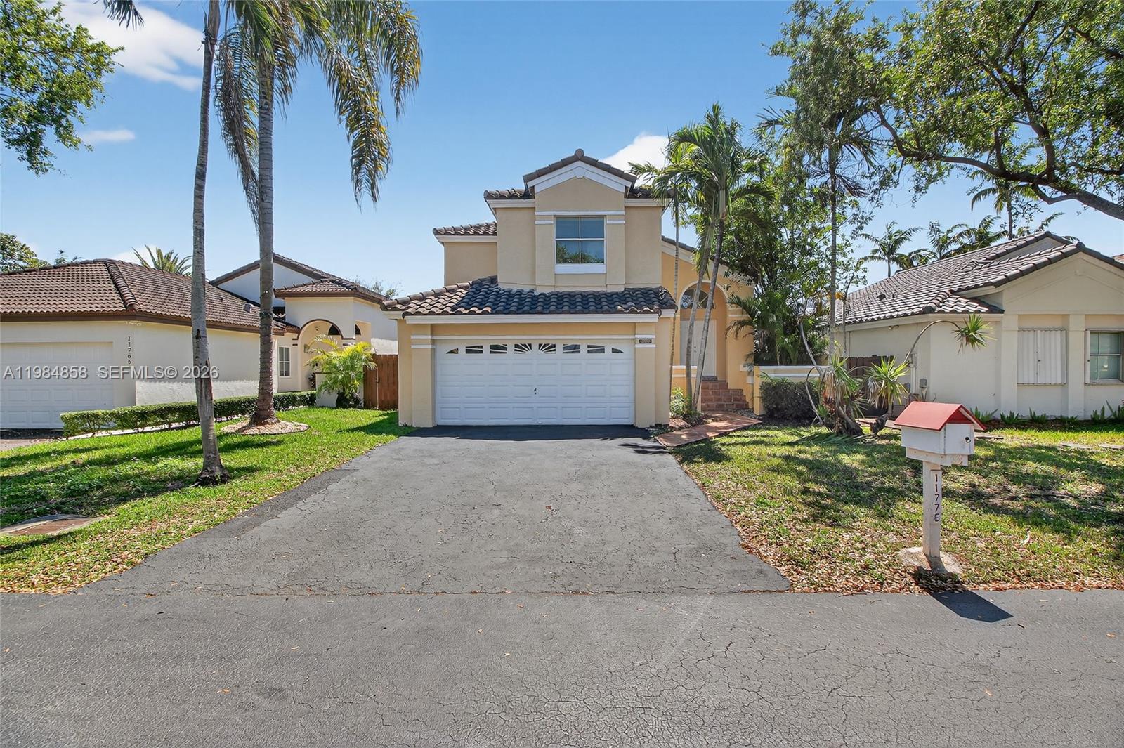 POINCIANA AT OAKS LANDING - Residential