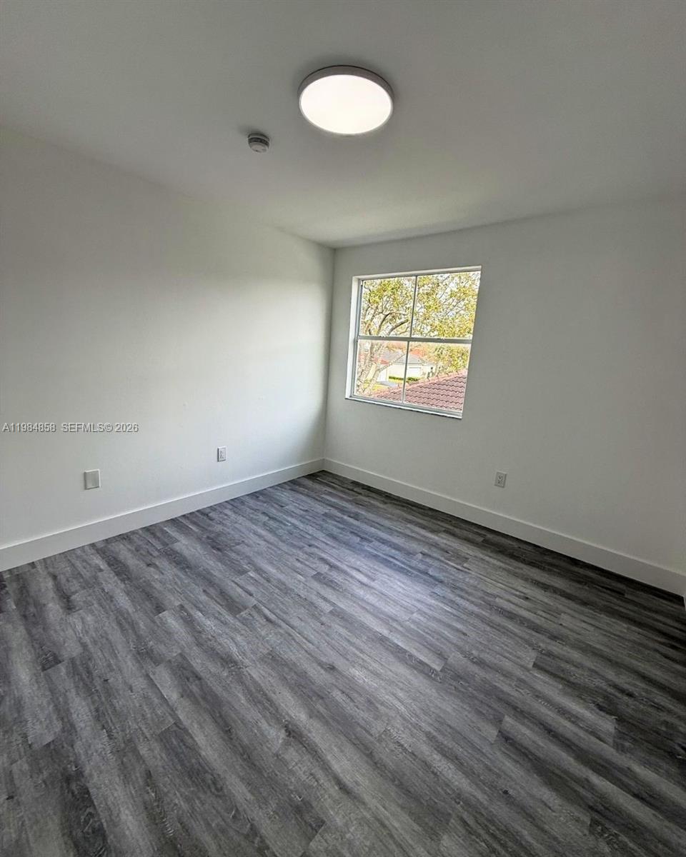 POINCIANA AT OAKS LANDING - Residential