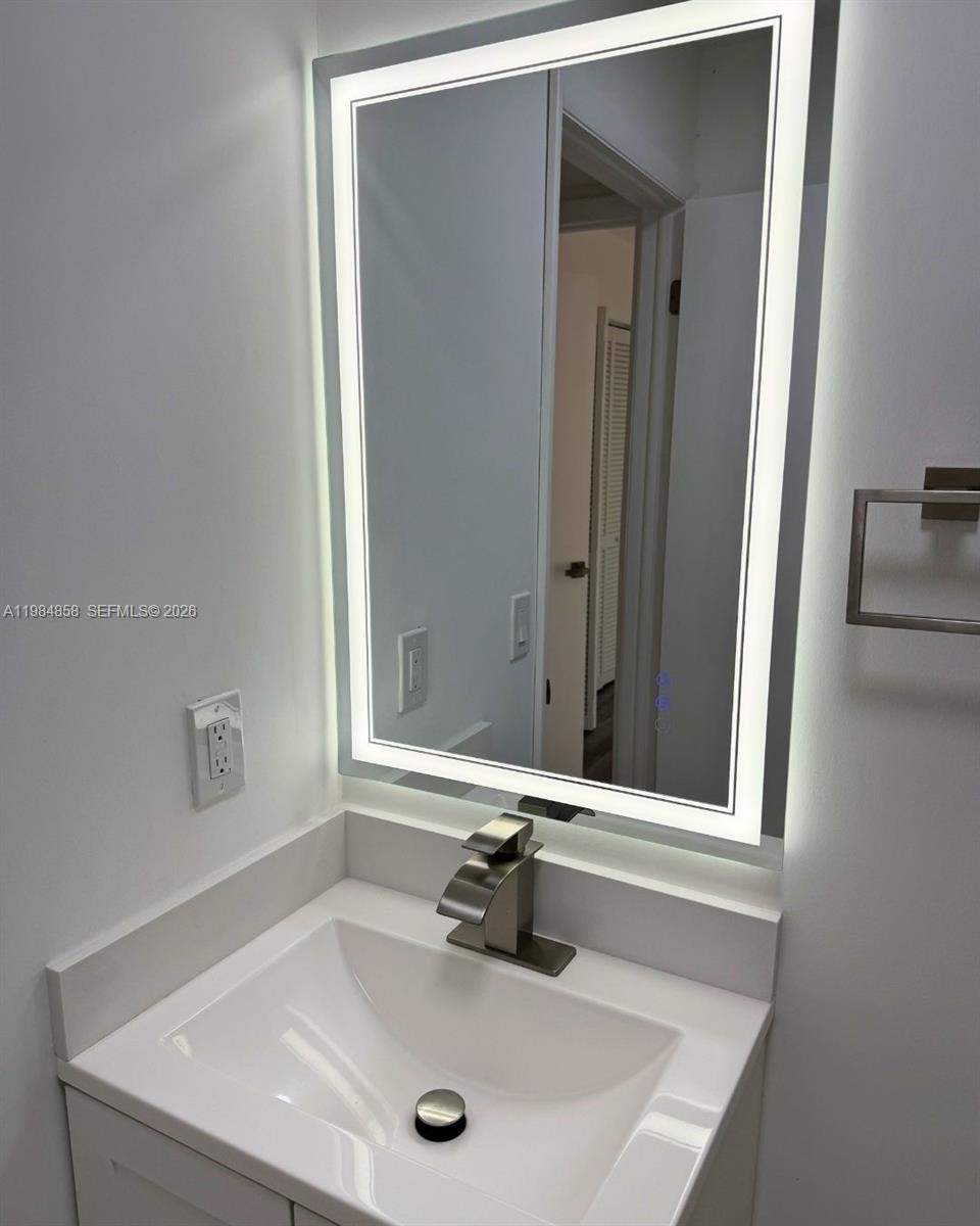 POINCIANA AT OAKS LANDING - Residential