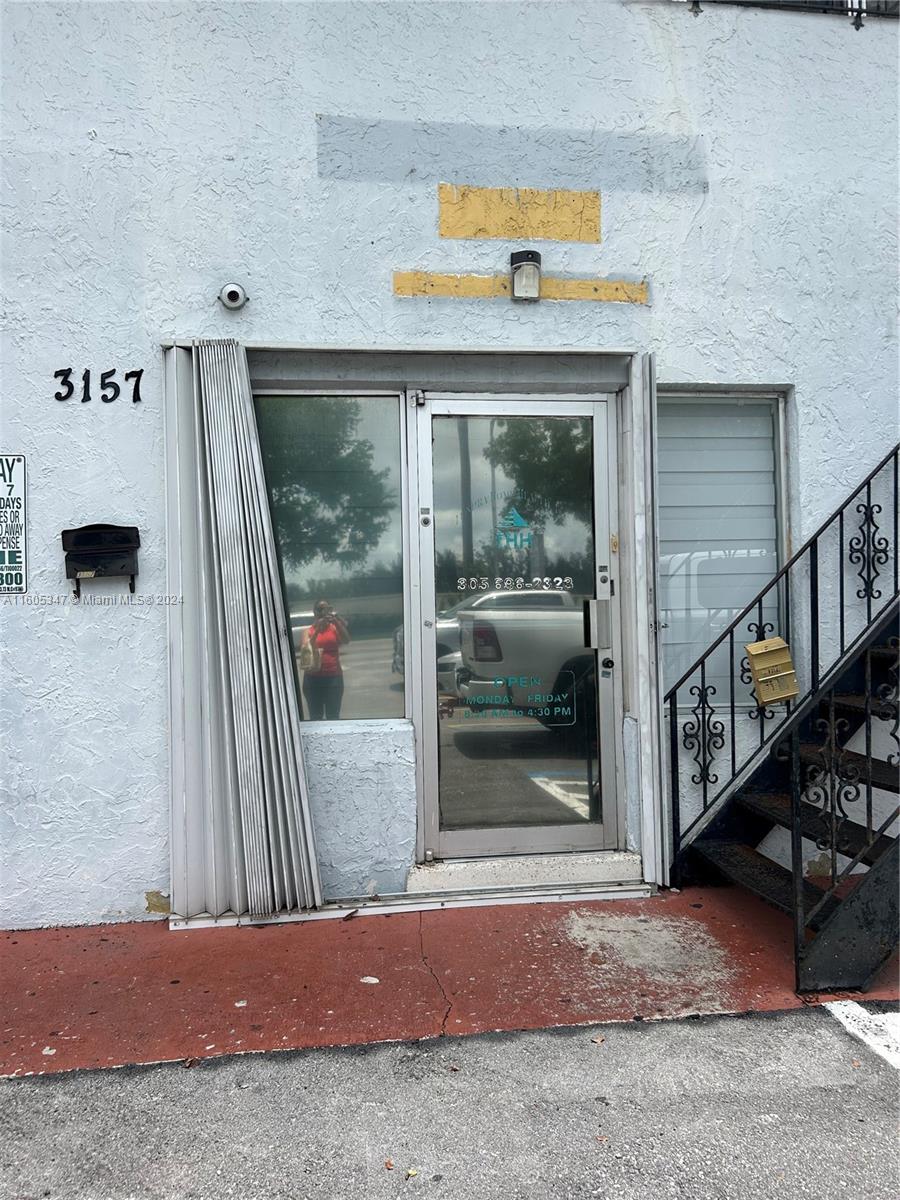 3157 E 4th Ave