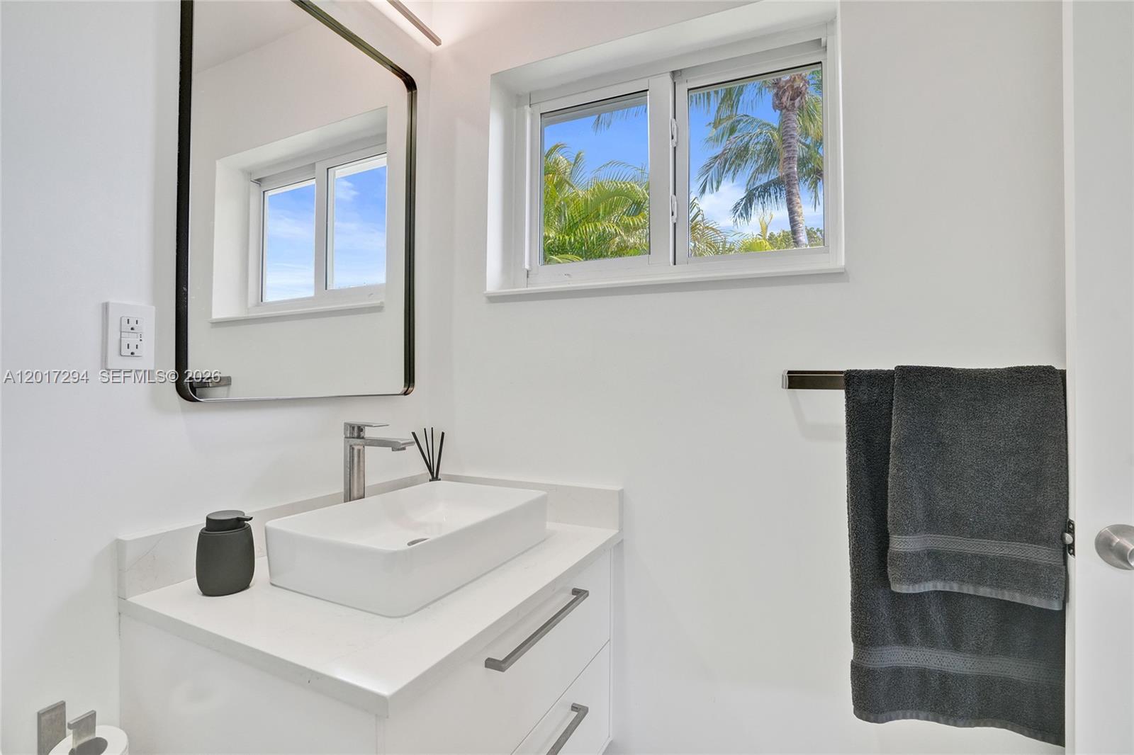 ROYAL PALM ACRES SECOND S - Residential