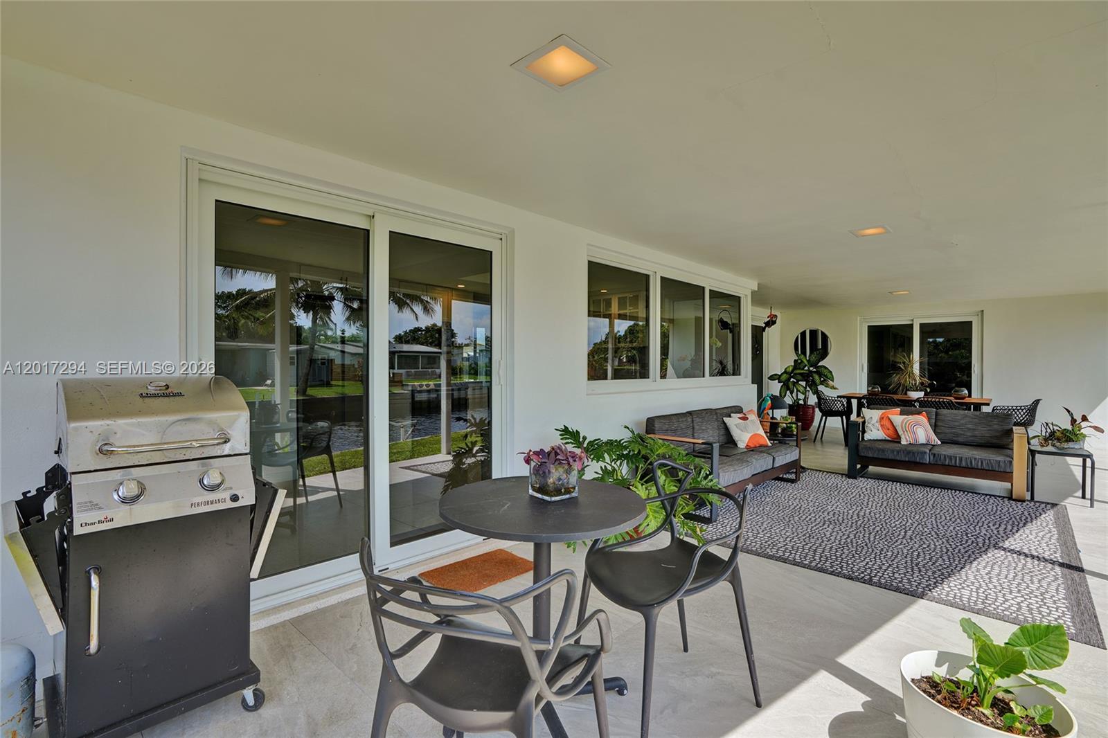 ROYAL PALM ACRES SECOND S - Residential