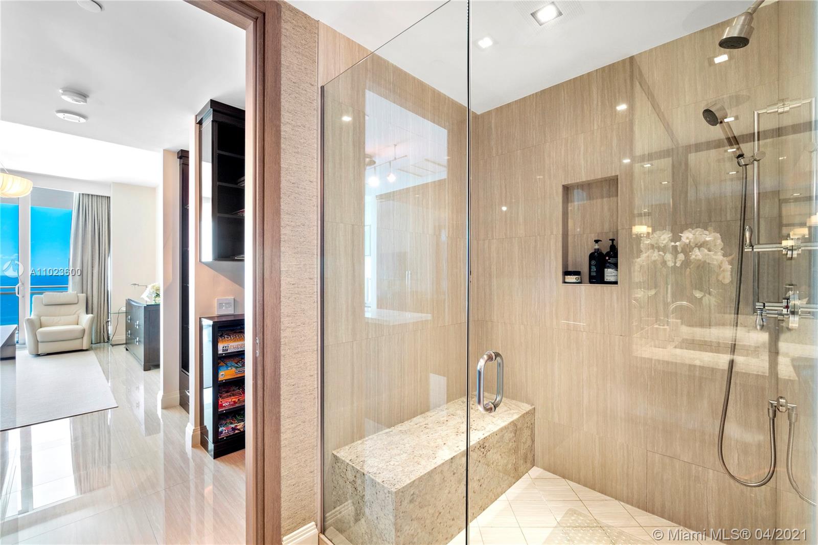 One Bal Harbour - Residential