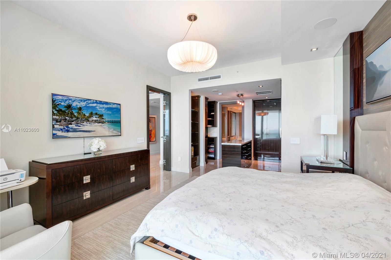 One Bal Harbour - Residential