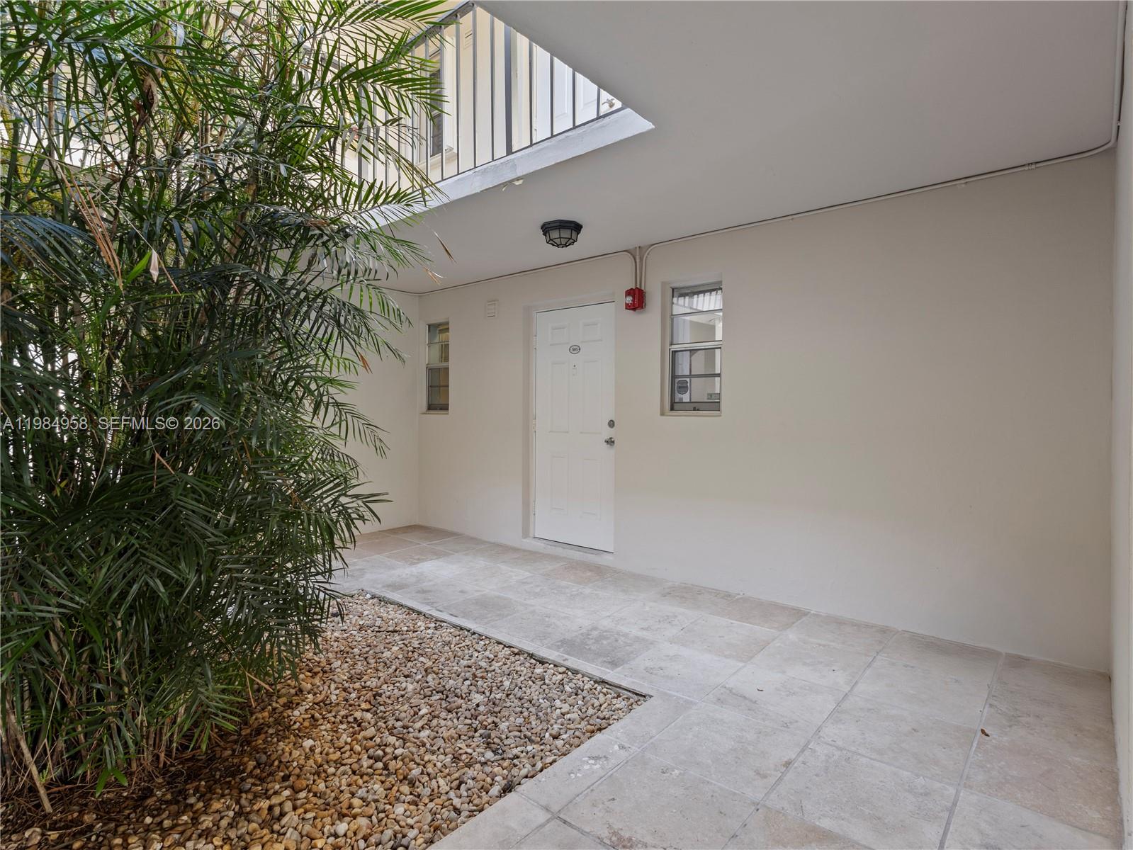 VILLAS OF PINECREST CONDO - Residential