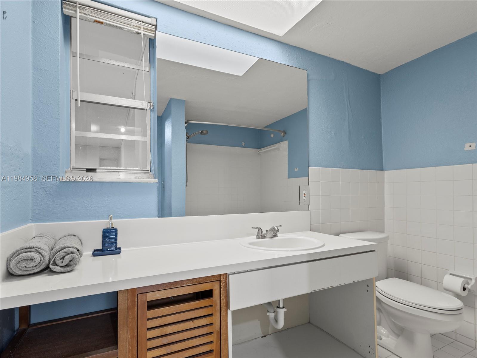 VILLAS OF PINECREST CONDO - Residential