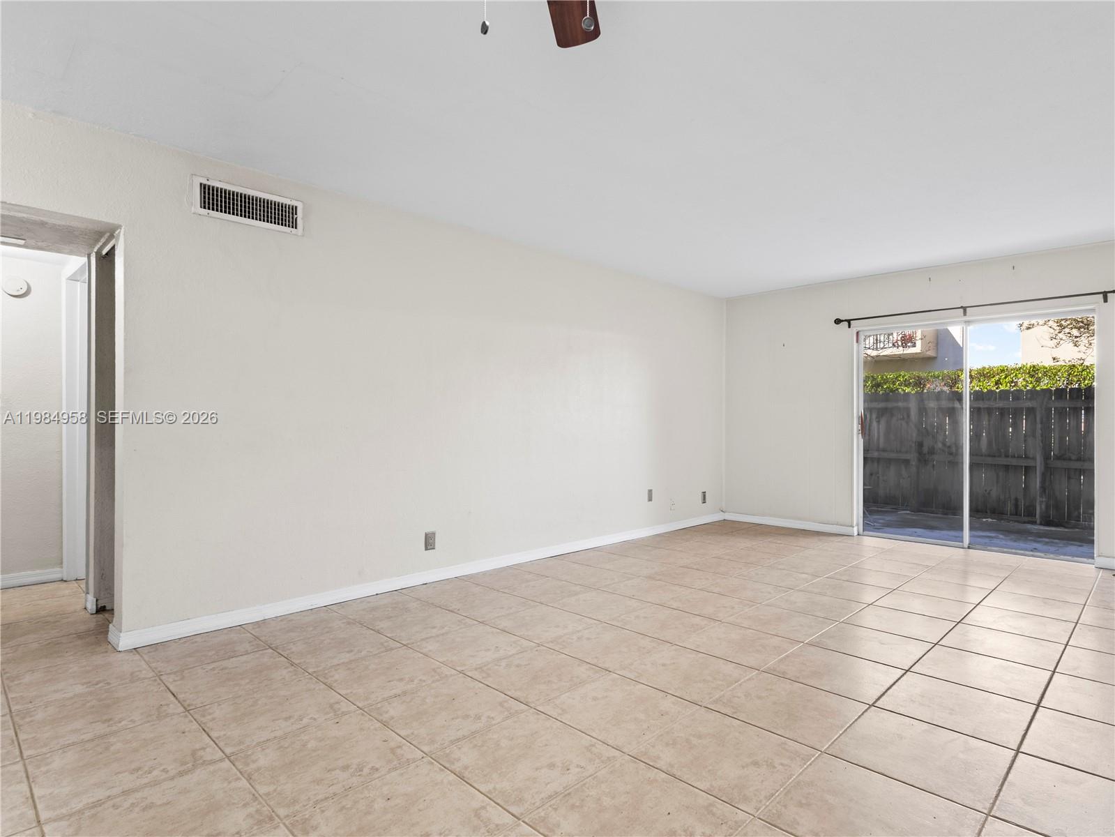 VILLAS OF PINECREST CONDO - Residential