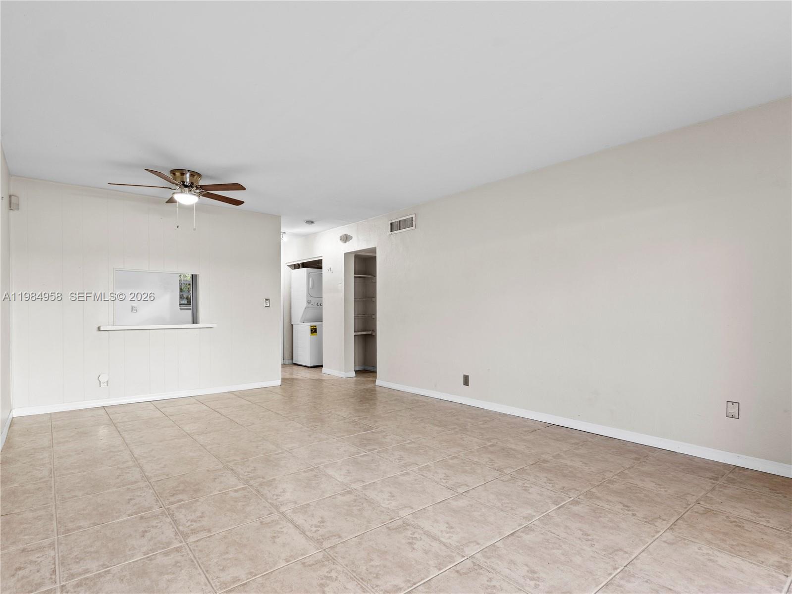 VILLAS OF PINECREST CONDO - Residential