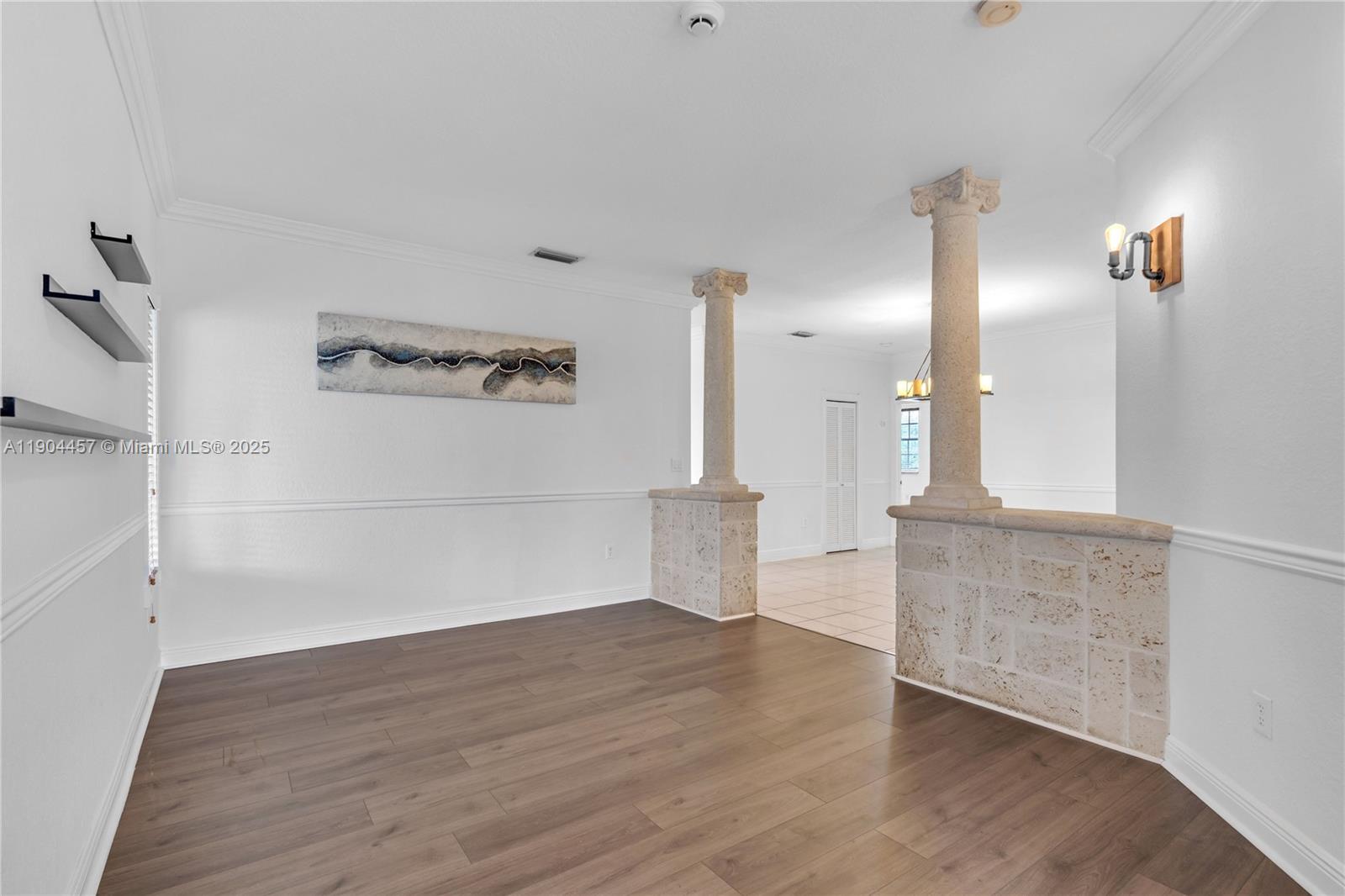 SUN-TAN VILLAGE SEC 1 - Residential Lease