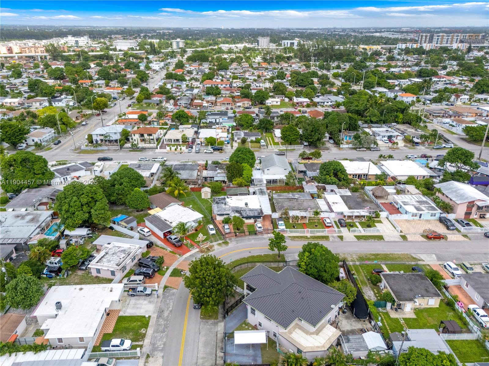 SUN-TAN VILLAGE SEC 1 - Residential Lease