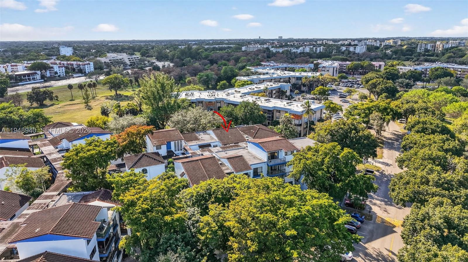 FALLS OF INVERRARY - Residential