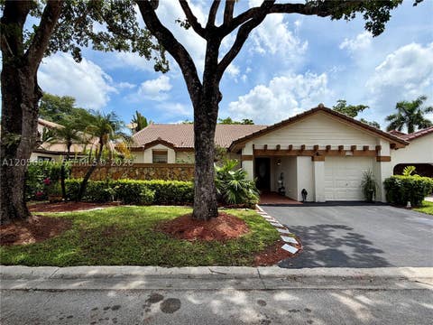 Photo of 2136 Austin, Weston, FL 33326 (MLS # A12056870)