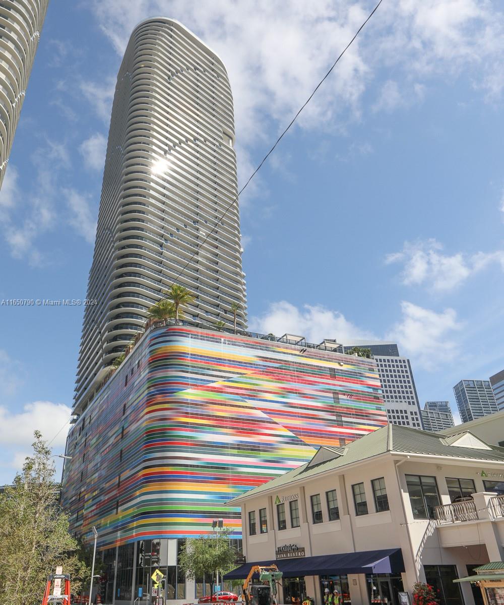 801 SMA RESIDENCES CONDO - Residential Lease