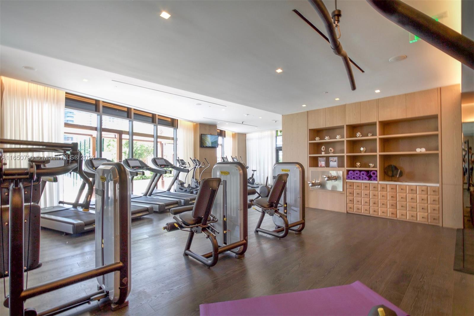801 SMA RESIDENCES CONDO - Residential Lease