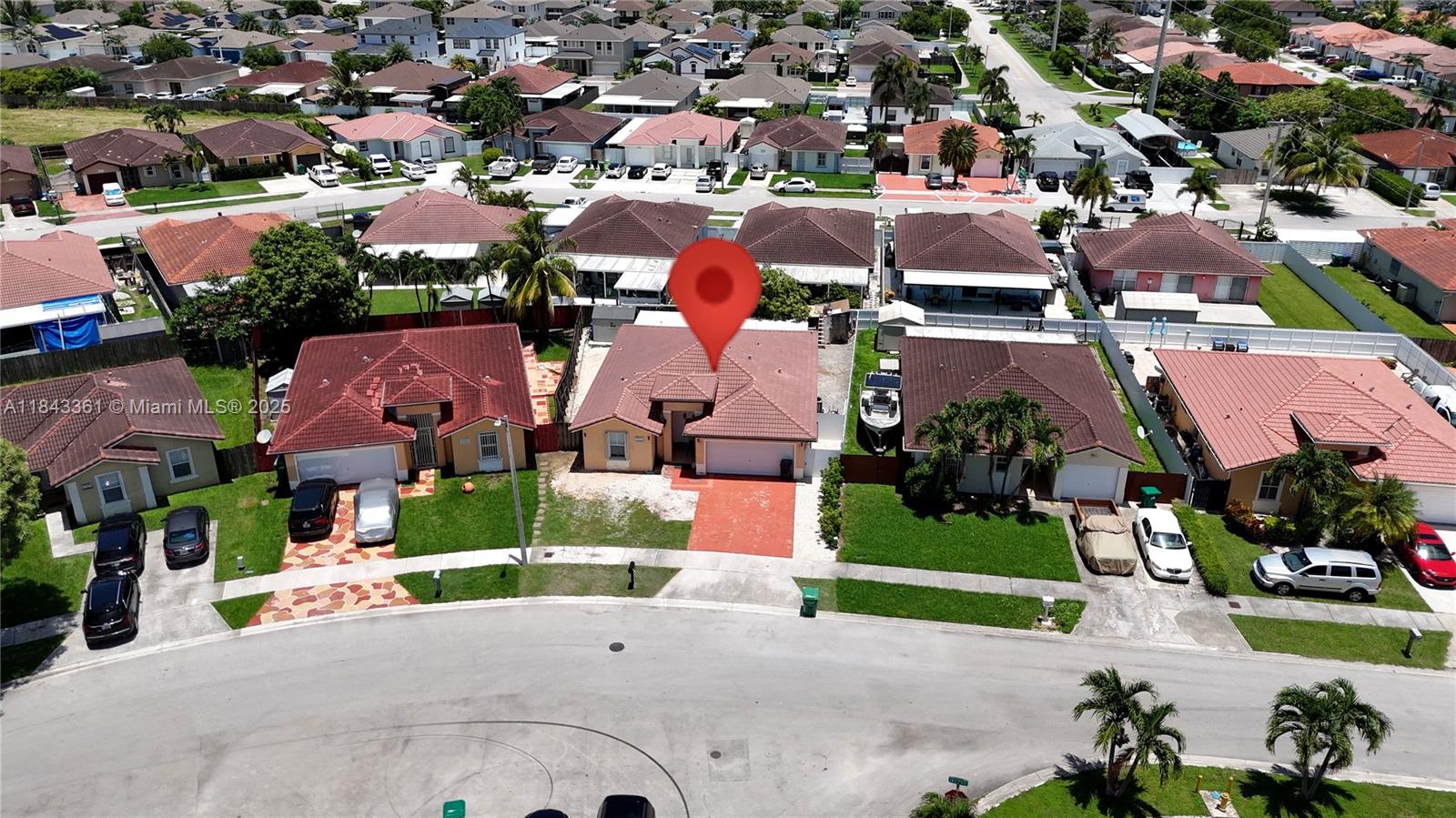 Excellent single-family home with a spacious layout, 3 bedrooms, and 2 bathrooms. No HOA (Homeowners Association), the backyard is fully fenced for privacy and security. The home is very well maintained, has new A/C, and the garage has been converted into a 1-bedroom, 1-bath apartment to facilitate mortgage payments. Centrally located with easy access to the Turnpike. Excellent neighborhood with shopping, schools, and plazas nearby.